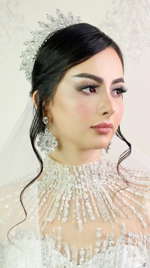 Beautiful bride with elegant crown and bridal makeup